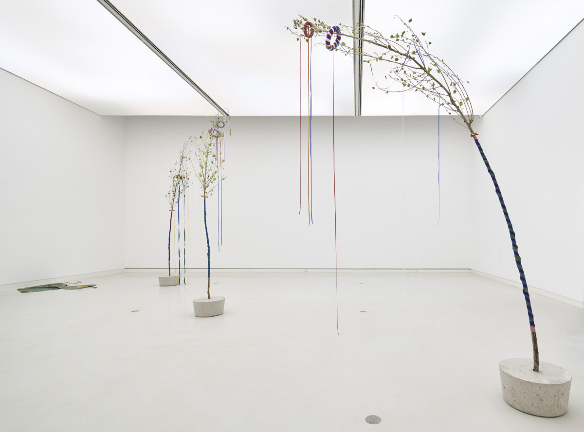 <i>liberty and tree</i>, 2019
</br> installation view, kunsthalle mainz
>