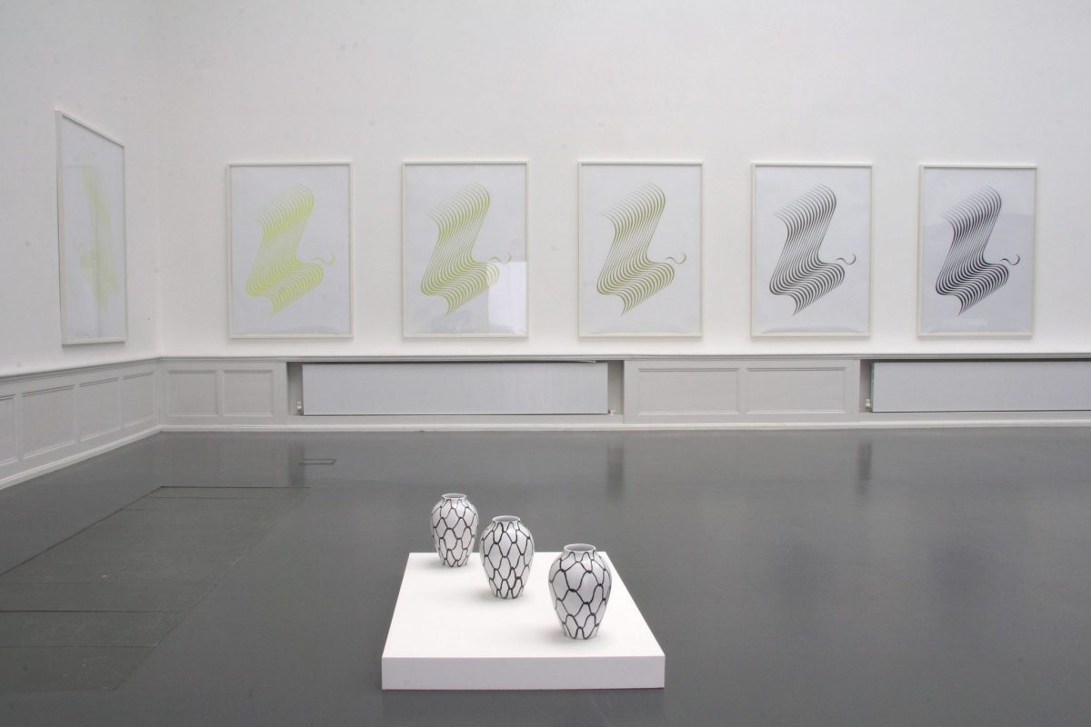 <i>nose up!</i>, 2008
</br>
installation view, badischer kunstverein, karlsruhe
>