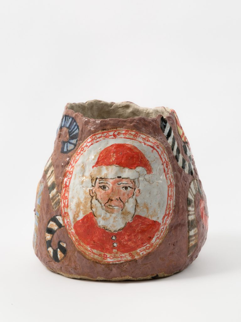 <i>untitled</i>, 1994
</br>
glazed ceramic, 21,6 x 20,3 x 19,1 cm / 8.5 x 8 x 7.5 in>