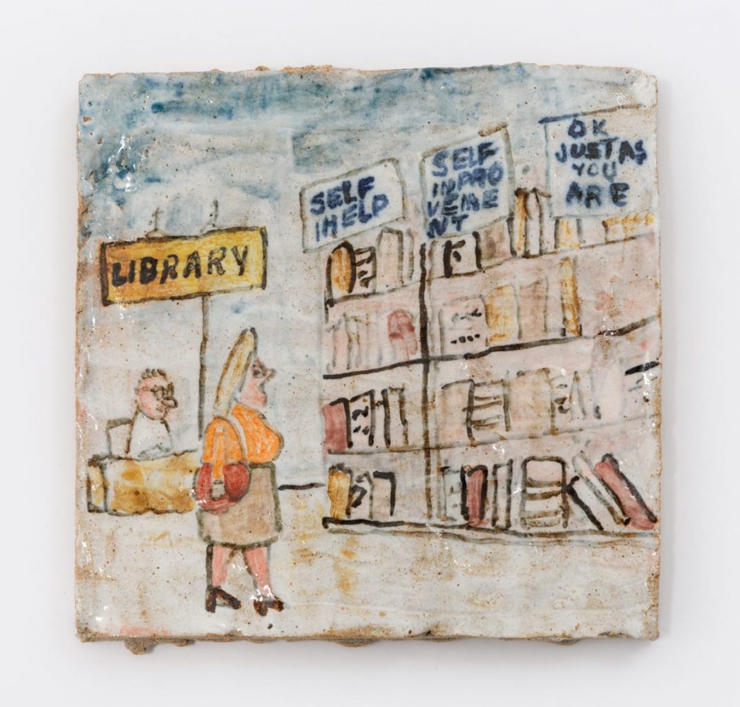 <i>untitled</i>, 2017
</br>
glazed ceramic, 14,2 x 14,2 cm / 5.6 x 5.6 in>