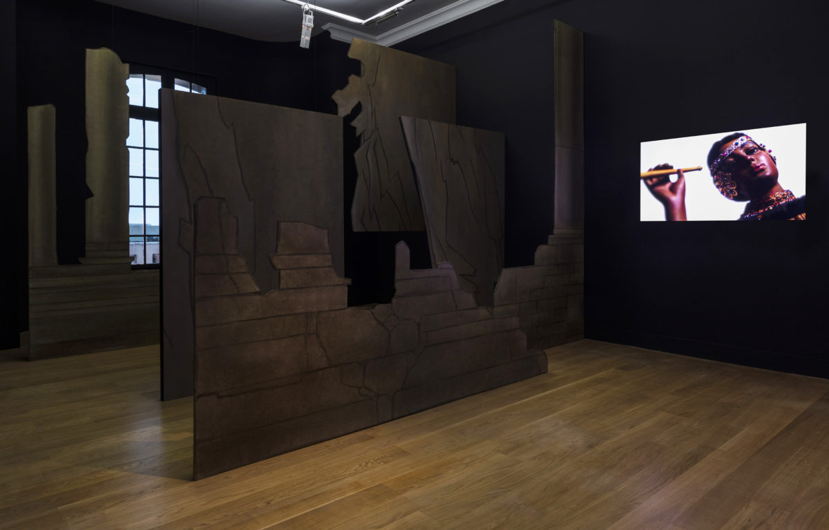 <i>le jardin mécanique</i>, 2018
</br>
installation view, villa sauber, nouveau musée national de monaco, monaco
>
