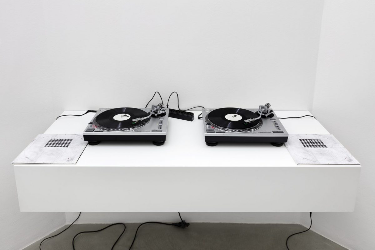 <i>stray: a graphic tone</I>, 2018
</br>
readings by poets susan howe and nathaniel mackey editing & production by shannon ebner
</br>
released by fonograf editions and roma publication
>