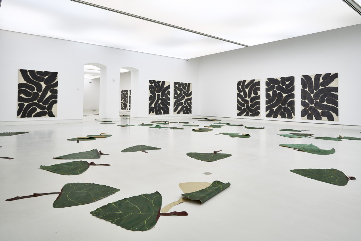 <i>liberty and tree</i>, 2019
</br> installation view, kunsthalle mainz, mainz
>