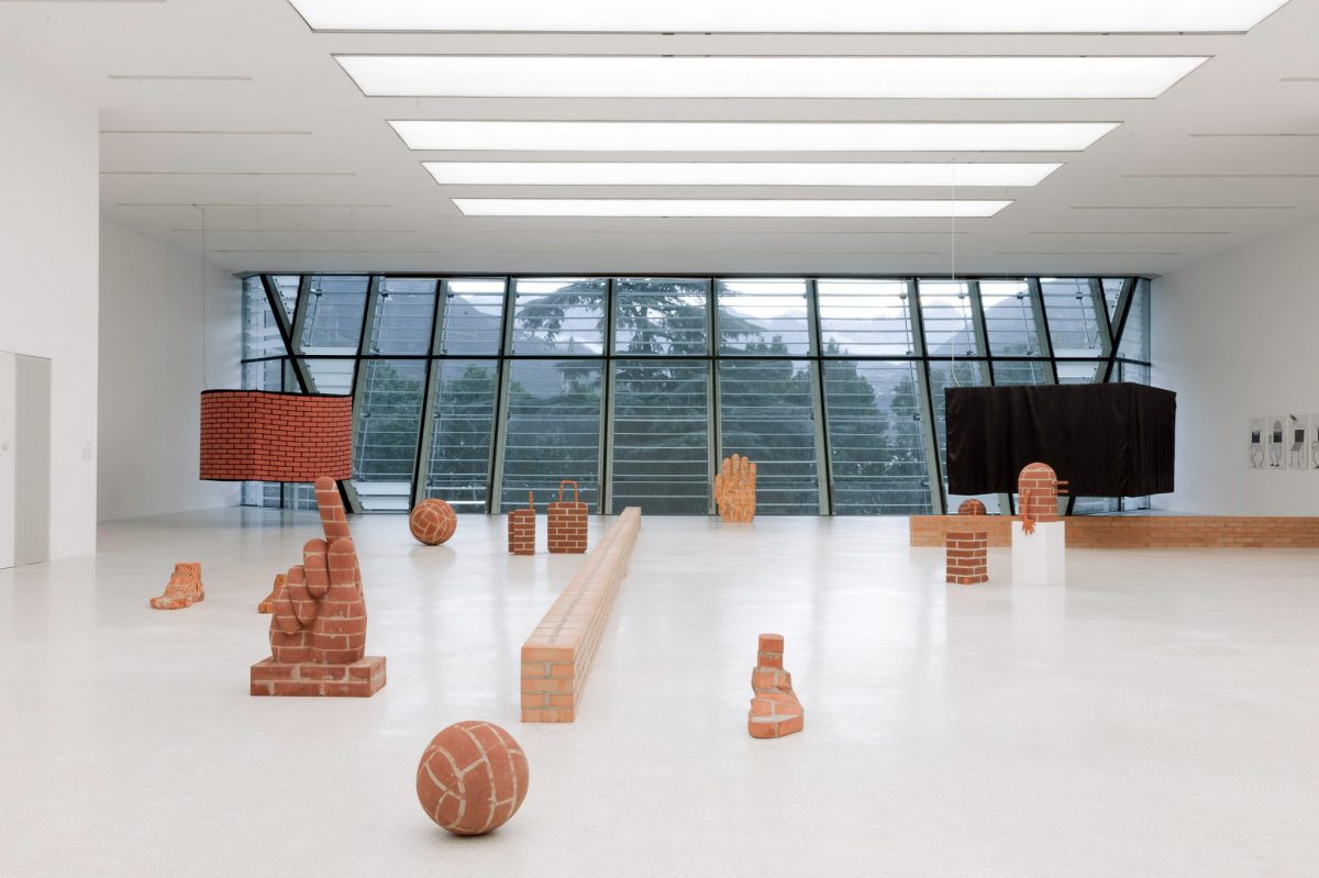 <i>up</i>, 2016 
</br>
installation view, museion, bolzano
>