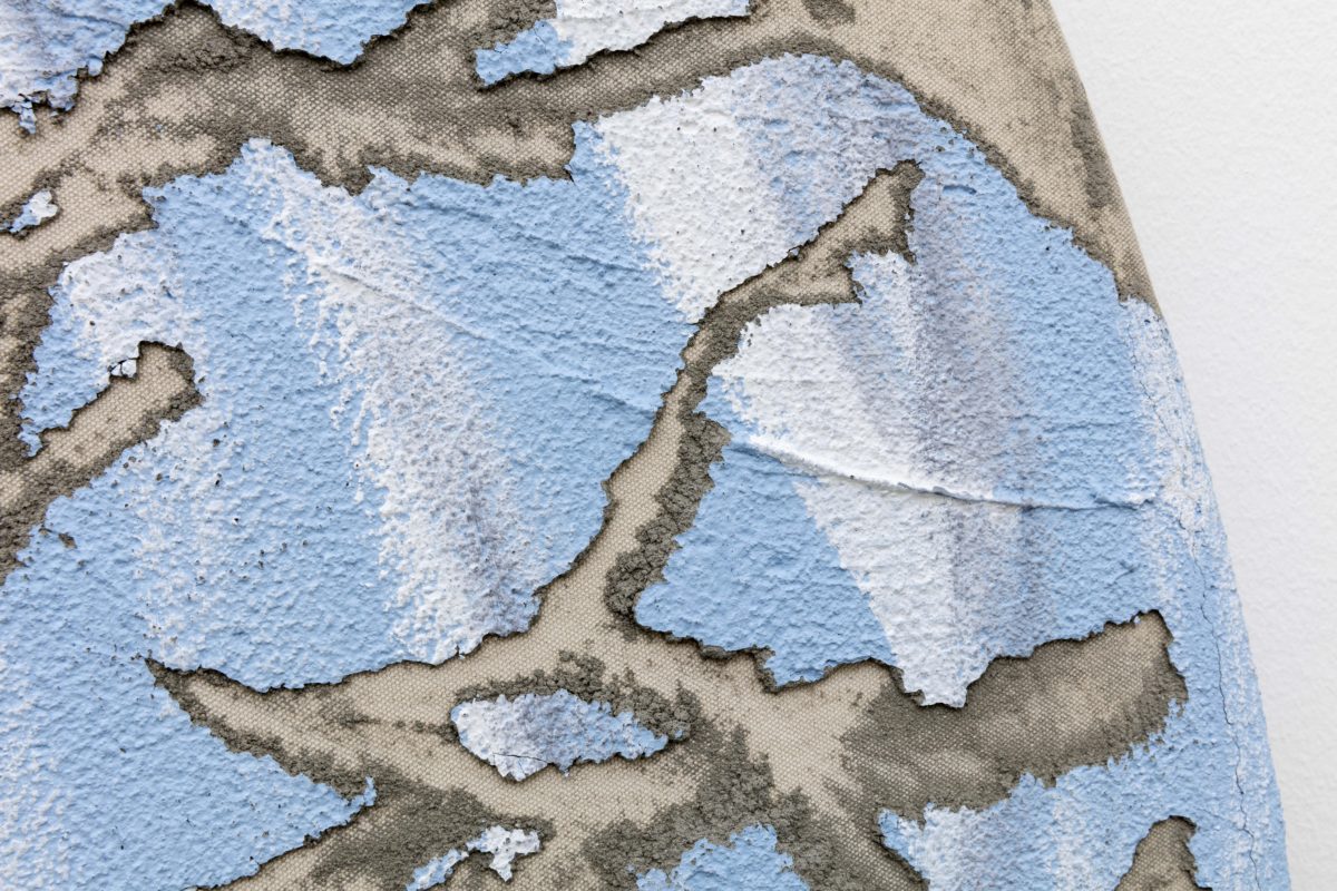 <i>underneath</i>, 2017
</br> 
(detail)>
