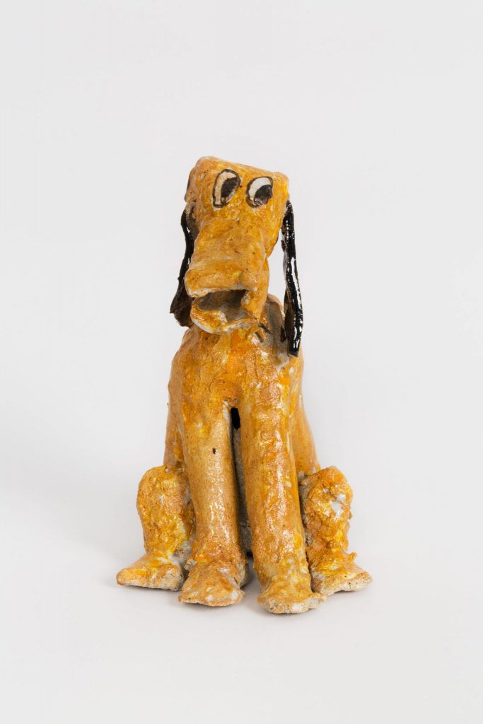 <i>untitled</i>, 2018
</br>
glazed ceramic, 17,8 x 9,5 x 10,8 cm / 7 x 3.7 x 4.2 in>