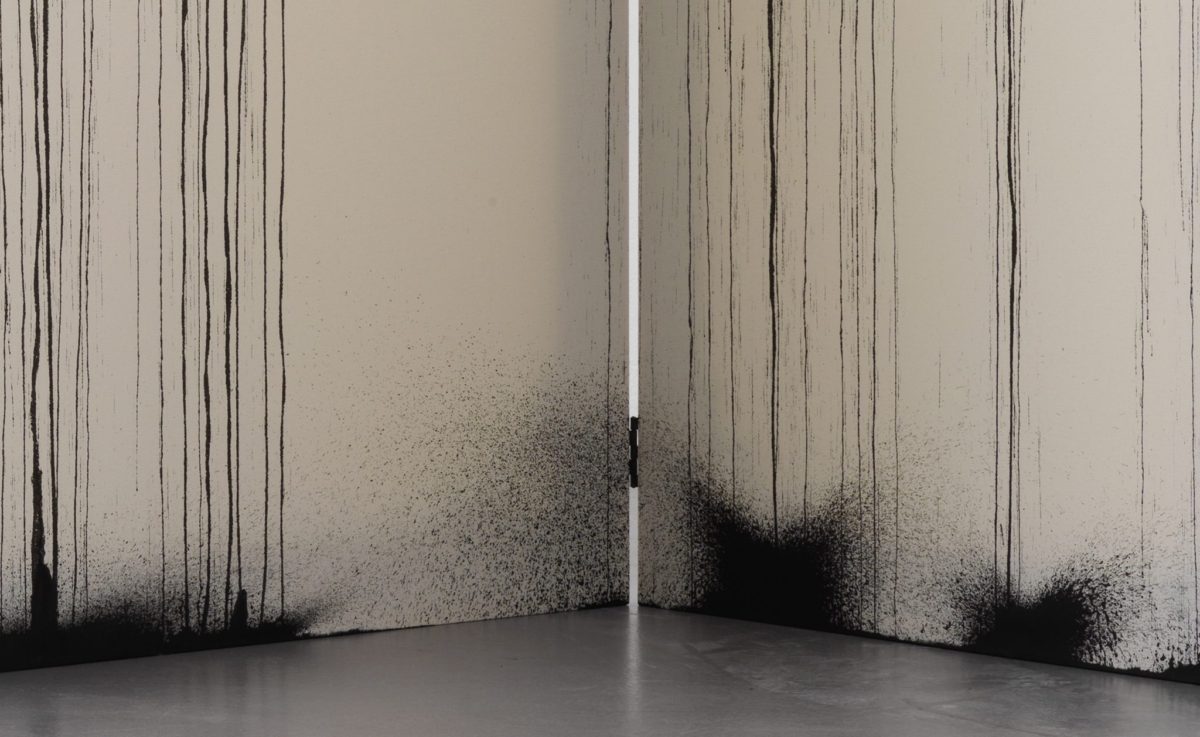 <i>screen shot r.m</i>, 2015
</br>
(detail)>