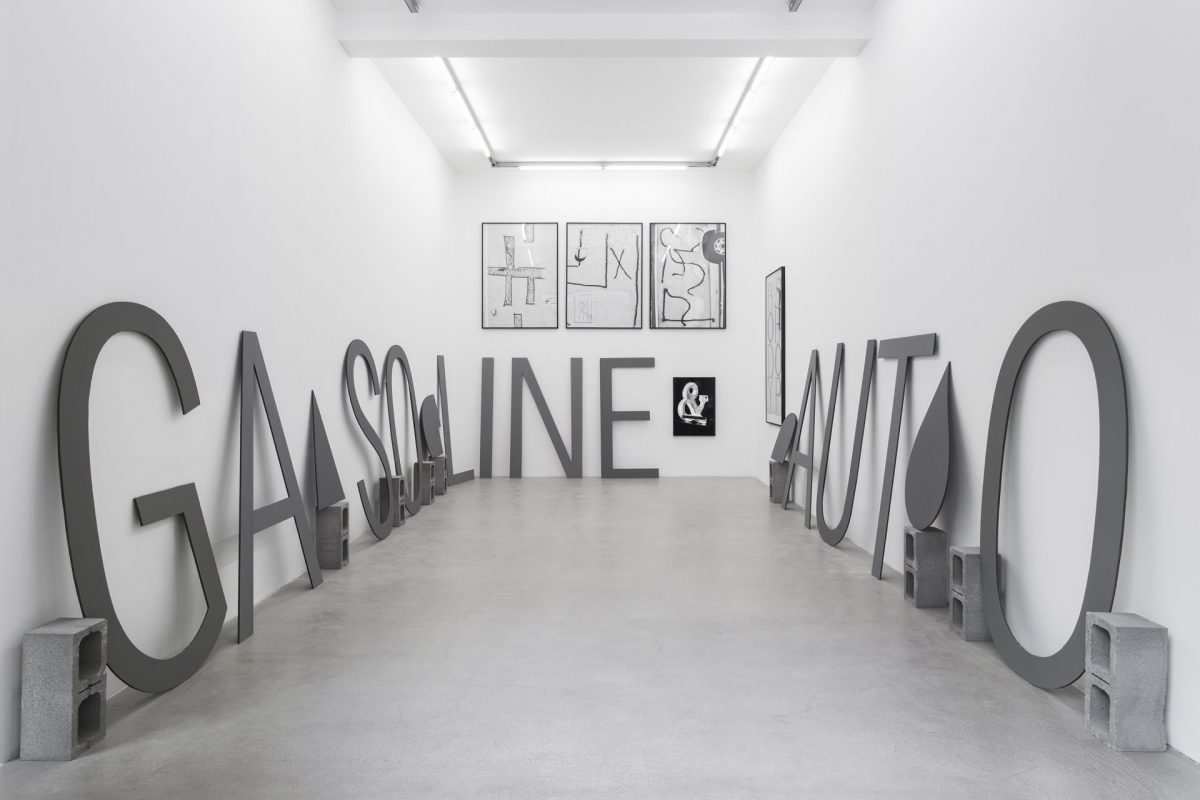 <I>black box collision a: gasoline & auto electric</I>, 2014
</br>
installation view, kaufmann repetto, milan>