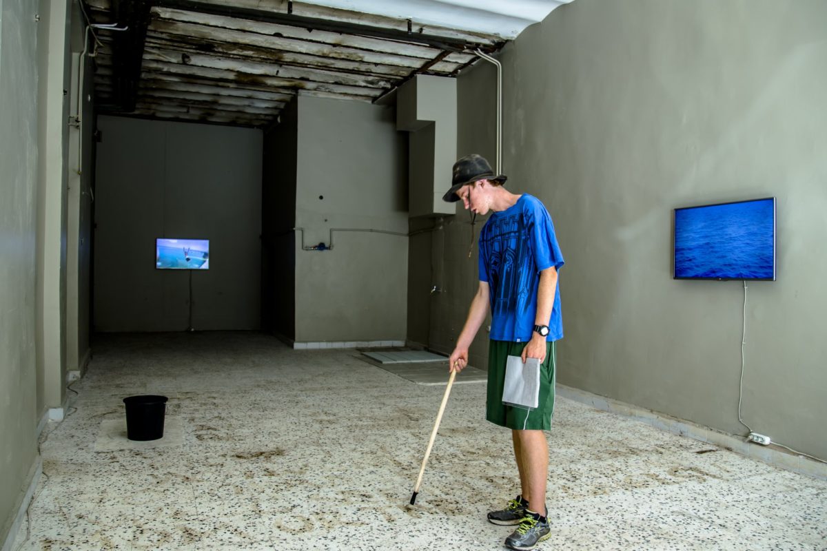 <i>all those moments will be lost in time, like tears in rain</i>, 2015
</br>
installation view, protocinema, istanbul>