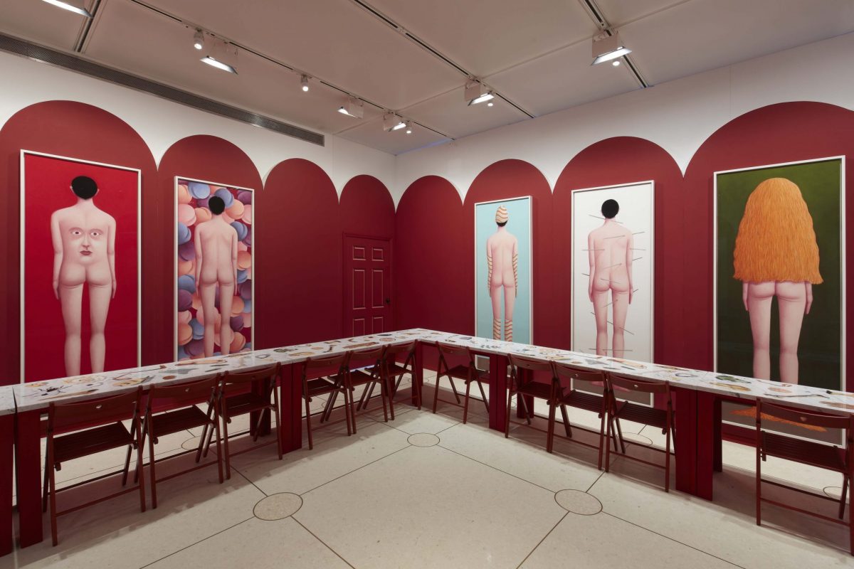 <i>dinner for 24 sheep</i>, 2017
</br>
installation view, metropolitan opera, new york>