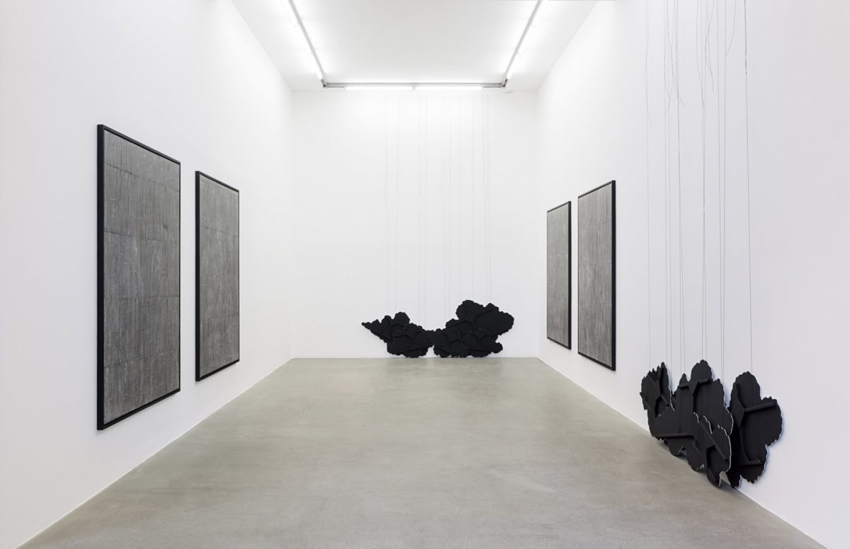 <i> there's tears</i>, 2015
</br>
installation view, kaufmann repetto, milan>