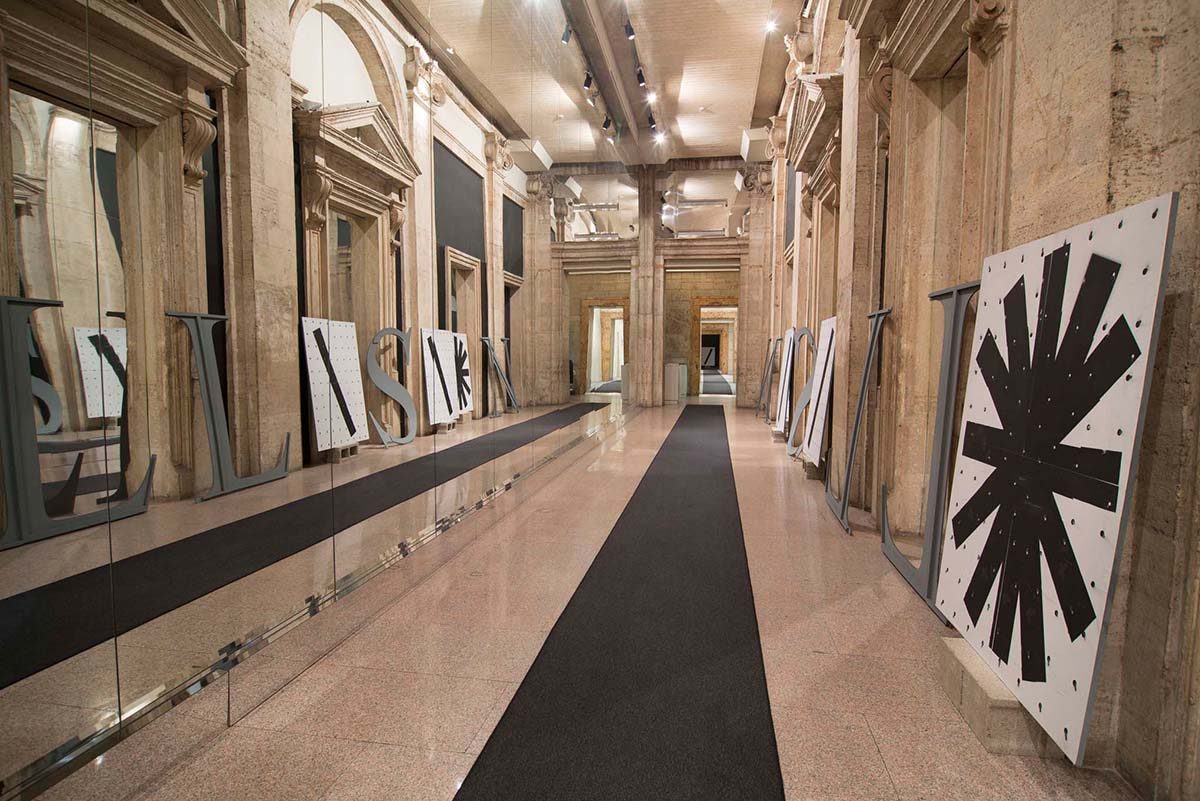 <I>auto body collision</I>, 2014
</br>
installation view, fondazione memmo, rome
>