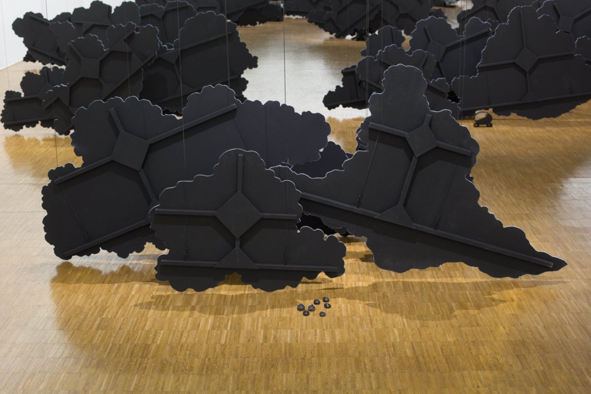 <i>encrage (les larmes de verre)</i>, 2014
</br>
wooden cloud scenery, canvas, acrylic paint, steel wire, chandelier crystals, chinese ink, variable dimensions
</br>
installation view, prix marcel duchamp 2013, centre pompidou, paris>