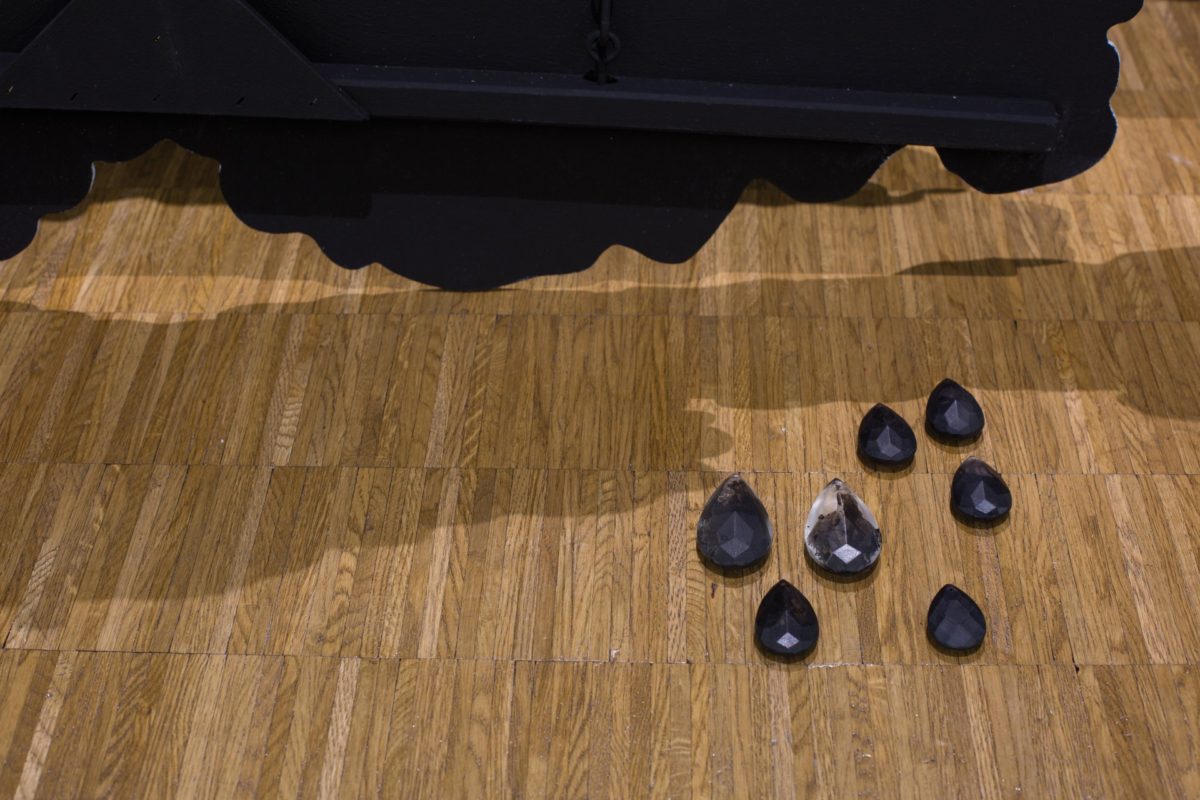 <i>encrage (les larmes de verre)</i>, 2014
</br>
(detail)>