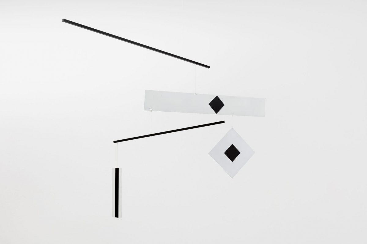 <i>macchina inutile (useless machine)</i>, 1935-94
</br>
varnished and silk screen printed aluminium, 110 x 192 cm / 43.3 x 75.6 in
>