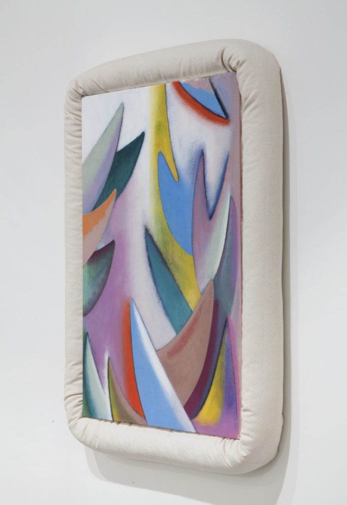 <i>untitled</I>, 2014
</br>
oil on canvas, 76,2 x 63,5 x 7,6 cm / 30 x 25 x 3 in>