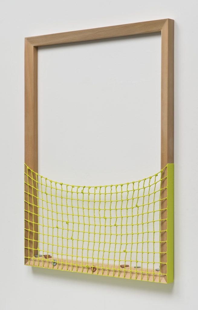 <i>untitled</I>, 2014
</br>
oil on canvas on poplar
</br>
284,5 x 91,4 x 6 cm / 112 x 36 x 2.3 in>