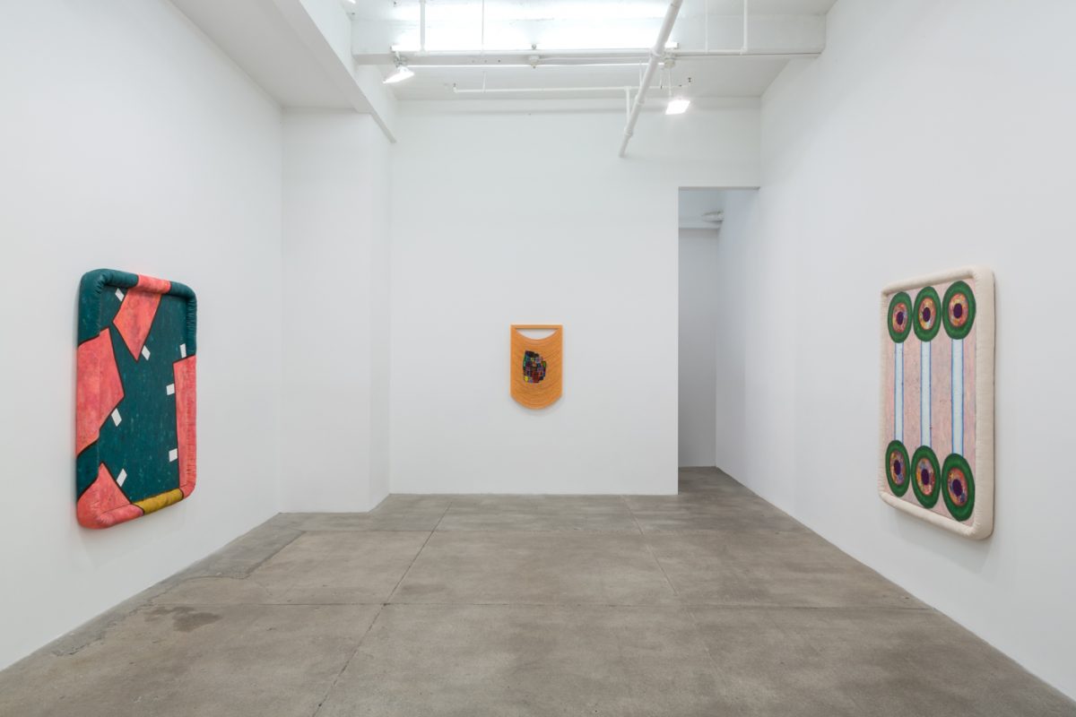 <i>hubris, pubis, scatis</I>, 2018
</br>
installation view, kaufmann repetto, new york
>