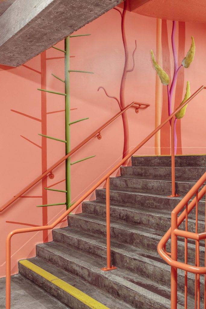 <i>trees</i>, 2019
</br>
installation view, marciano art foundation, los angeles >