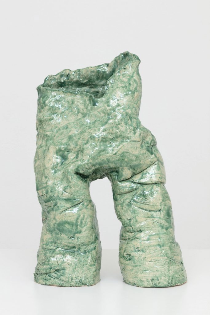<i>young man</i>, 2019</br>
glazed stoneware</br>60 x 38 x 18 cm / 23.6 x 14.9 x 7 in