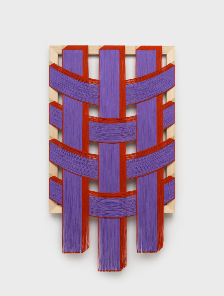 <I>Untitled</I>, 2022
</br>
oil on canvas on poplar</br>
81,3 x 61 x 3,8 cm / 32 x 24 x 1 .4 in>