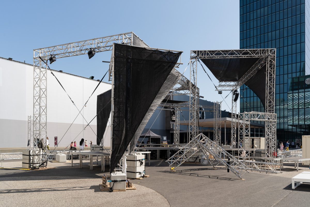 Latifa Echakhch, <i>Der Allplatz</i>, 2023</br> installation view, Art Basel Messeplatz, Basel>