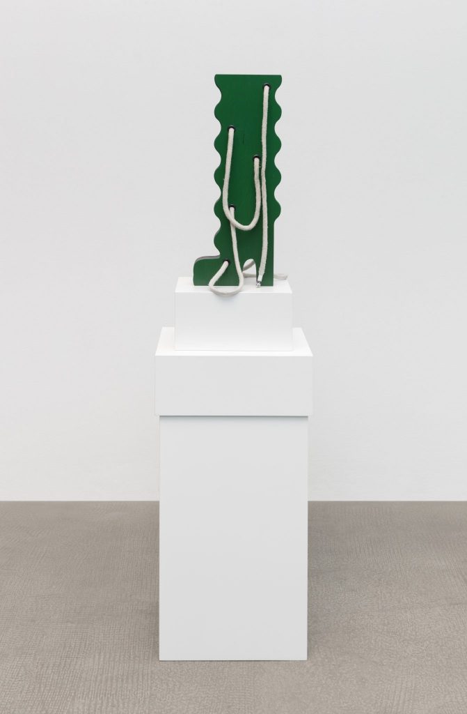 <i>4-colour wavy boot</i>, 2018</br>painted wood, lace, metal, wood plinth</br>151 x 40 x 33 cm / 59.5 x 15.7 x 13 in