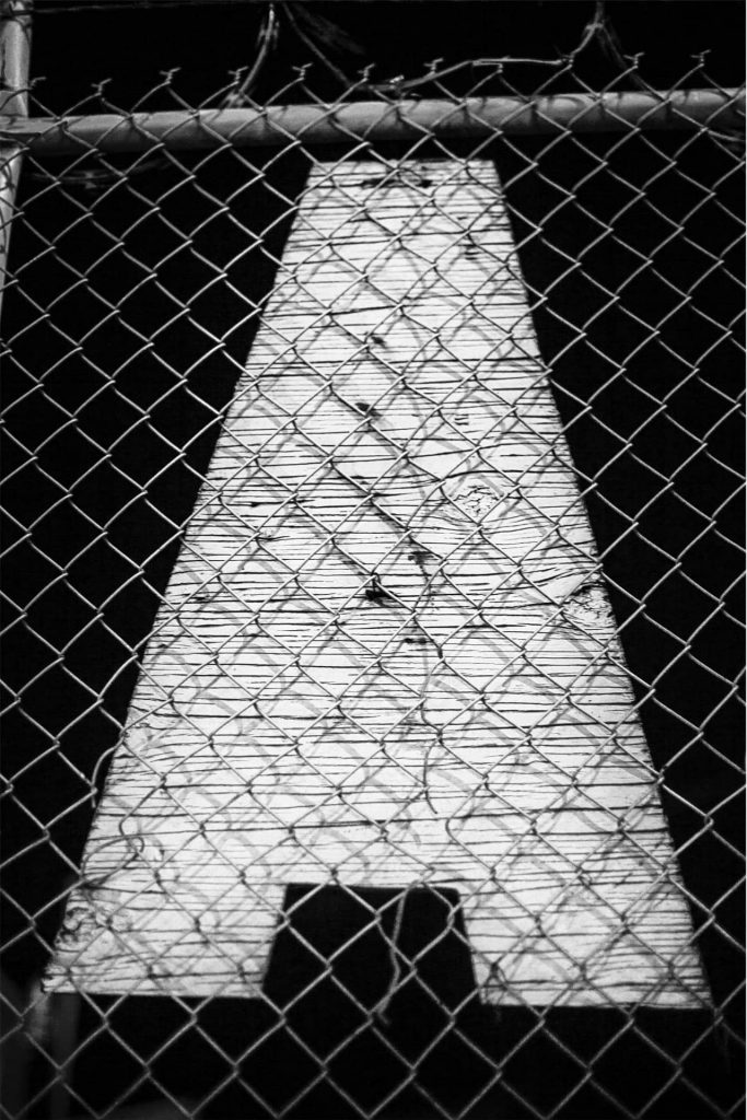 <i>black box collision a (27)</i>, 2014</br>
framed epson inkjet</br>64.03 x 42.95 in, 162.5 x 109 cm