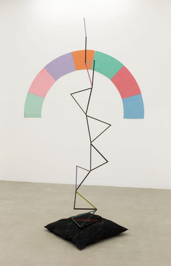 eva rothschild, installation view, kaufmann repetto, milano, 2017