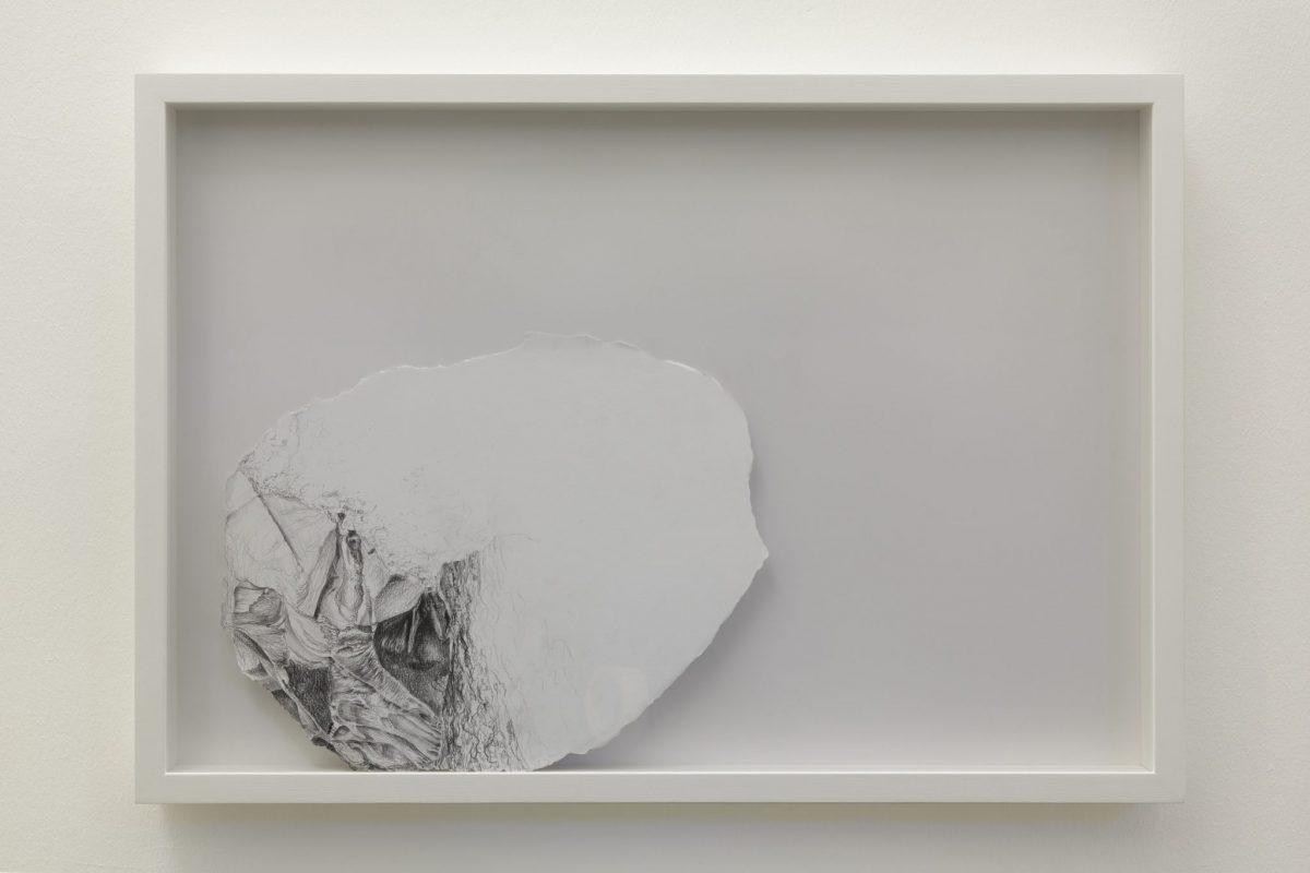 <i>il mistero nascosto da una nuvola</i>, 2013</br>graphite on paper</br>49 x 68 x 6 cm / 19.3 x 22.8 x 2.4