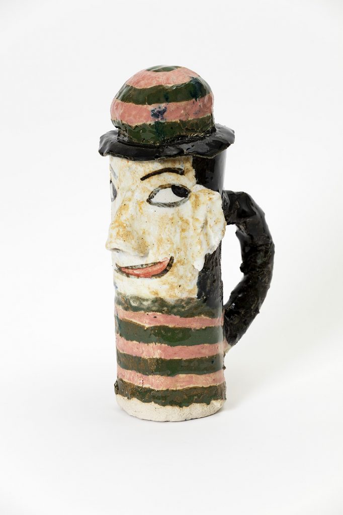 magdalena suarez frimkess, untitled, 2016
ceramic, glaze, 20 × 8 cm
