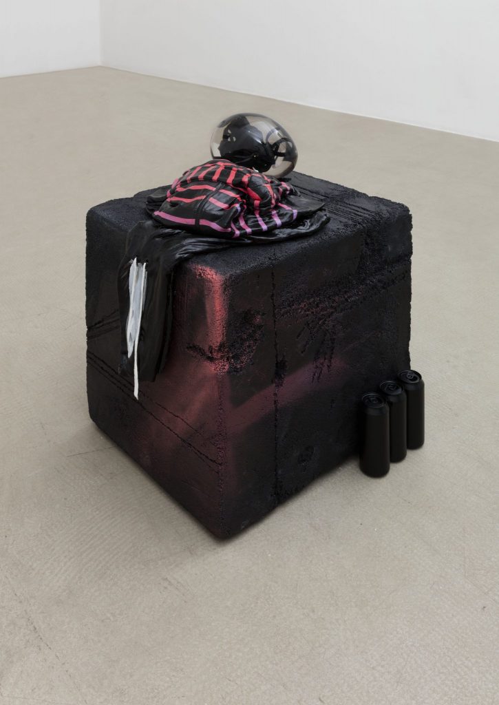 sweetness, 2017
cast polyurethane, fabric, jesmonite, paint, resin, aluminium, 72 x 51 x 60 cm