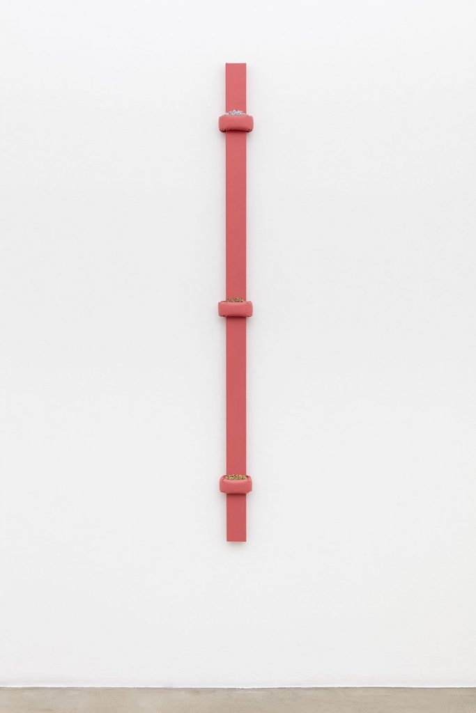 <i>untitled</i>, 2015</br>oil on canvas</br>182 x 12 x 6 cm / 71.6 x 4.7 x 2.4 in