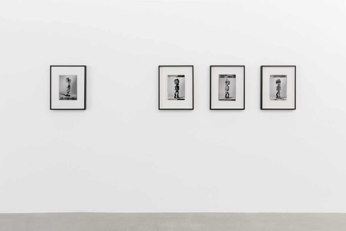 <I>cross</I>, 2019
</br>
installation view, kaufmann repetto, milan>