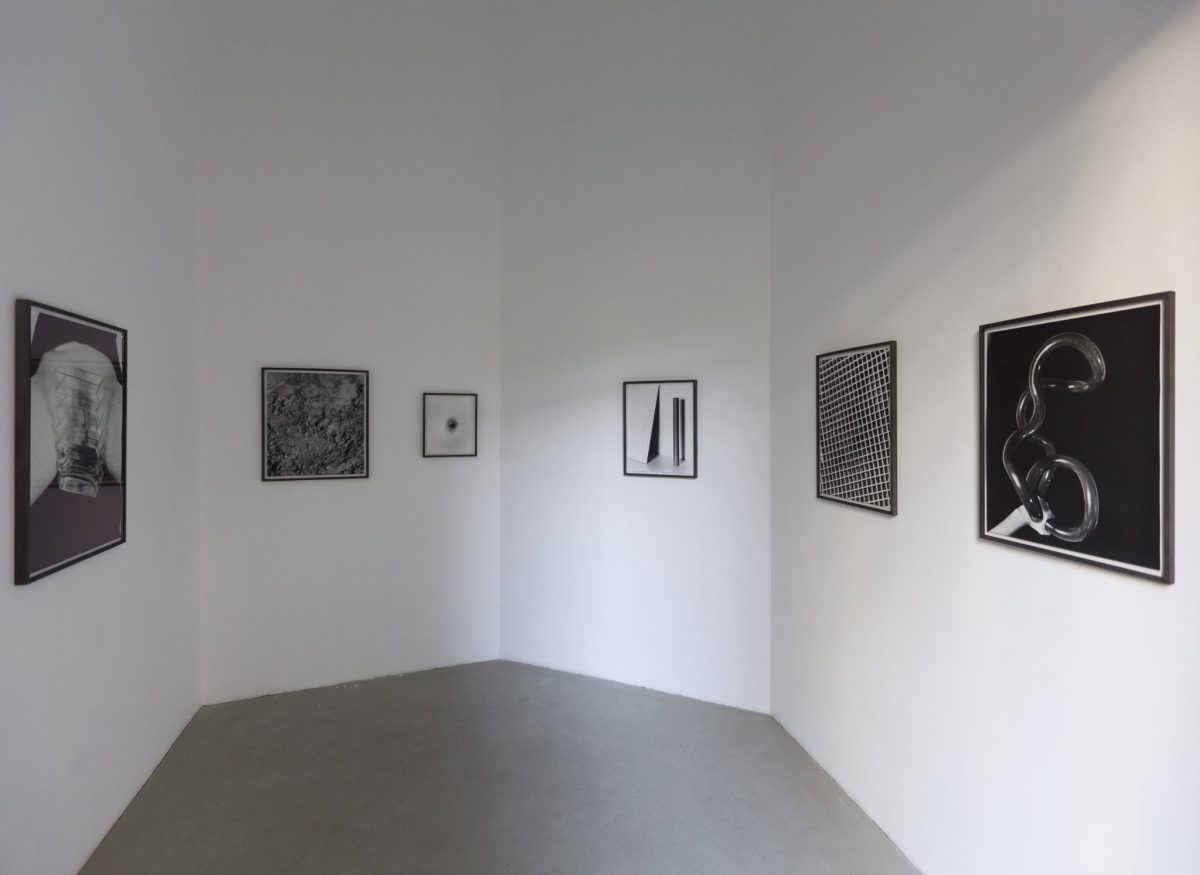 <i>marking</i>, 2011</br>installation view, kaufmann repetto, milan