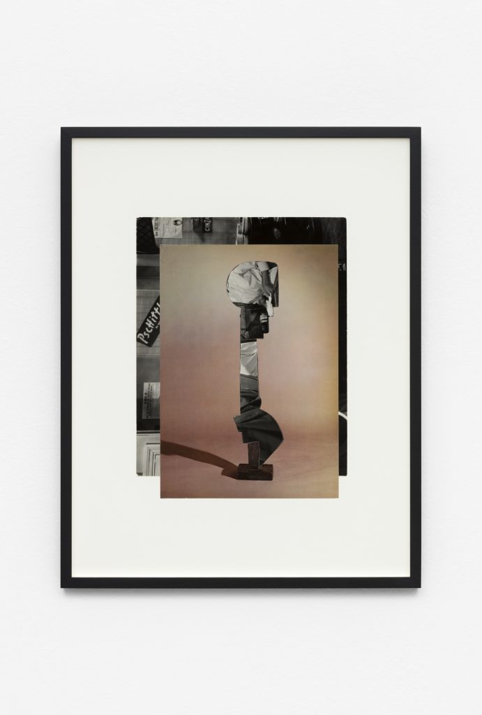 <i>untitled (africa) XVII</i>, 2019
</br>
collage, 32,8 x 24,5 cm / 12.9 x 9.6 in
>