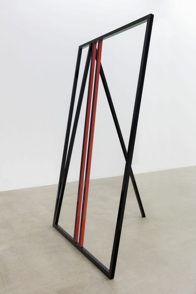 a gated community, 2016
aluminium, paint, 240 x 120 x 30 cm