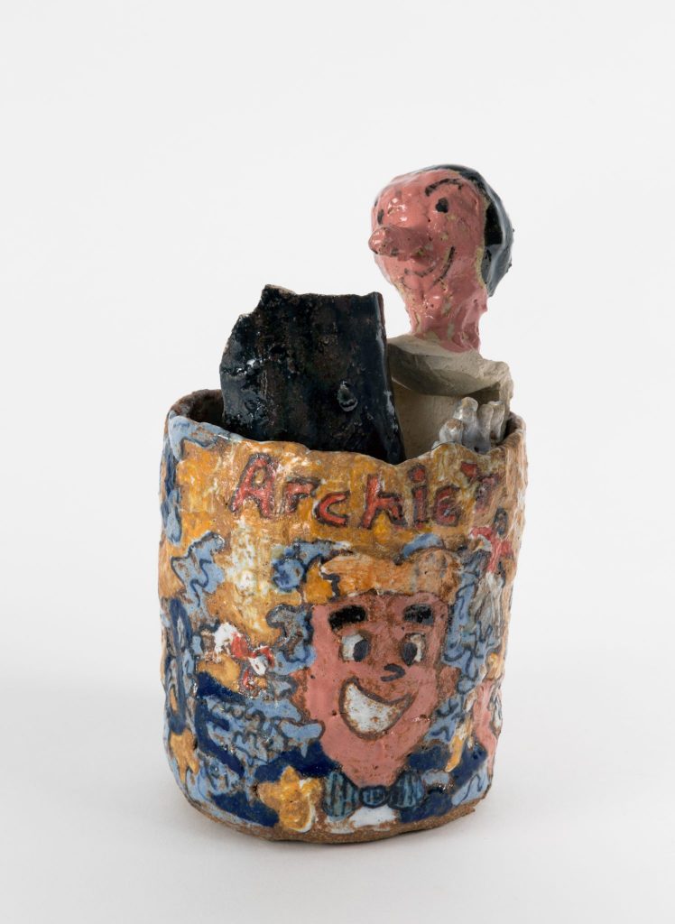 untitled, 2016
ceramic, glaze 7.25 × 3.5 × 3.75 inches
