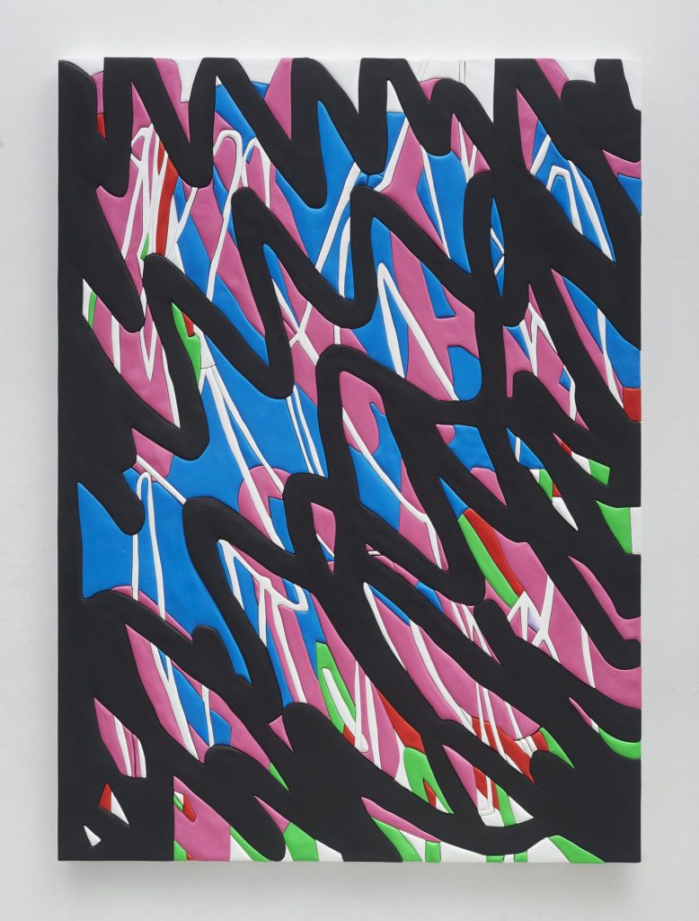 <i>soundwaves</i>, 2016</br>
medite, aqua resin, casein and acrylic</br> 185.5 × 134.7 cm 73 x 53 in