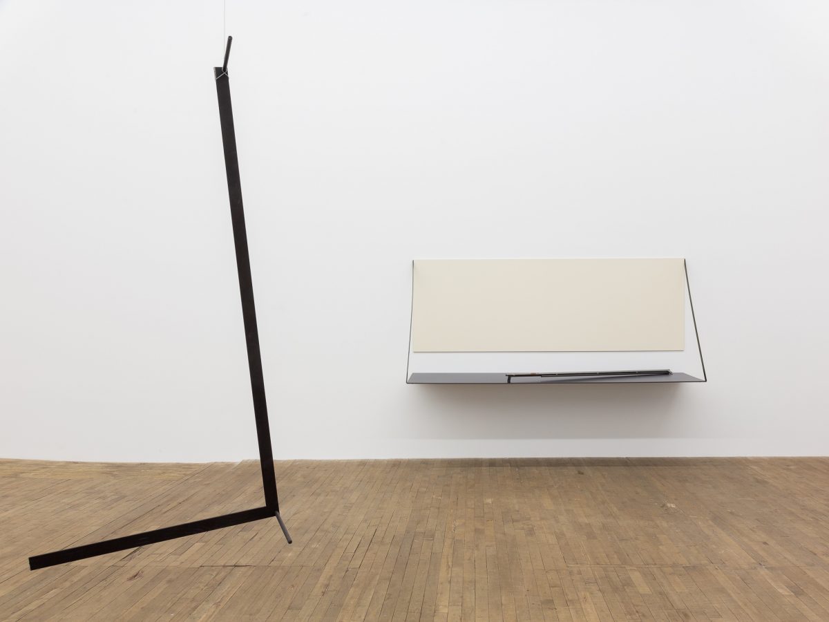 <i>Notes on light and sound of objects</I>, 2020
</br>
installation view, kaufmann repetto, New York