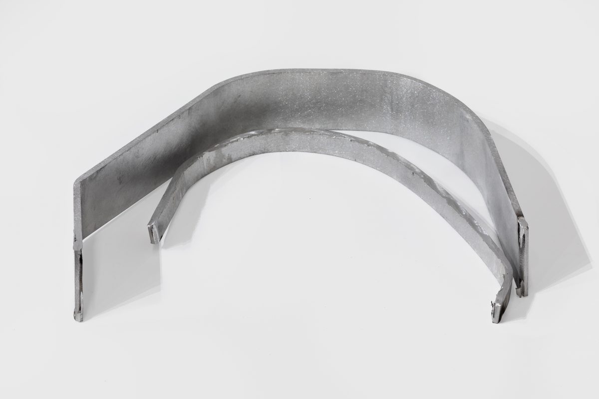 <i>untitled</I>, 2020
</br>
aluminum, 5,1 x 29,2 x 21,6 cm / 2 x 11.5 x 8.5 in