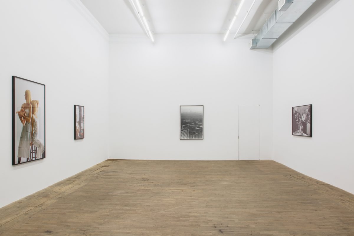<I>joke</I>, 2020
</br>
installation view, kaufmann repetto, new york