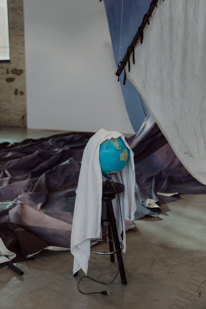 <i>the sun and the set</i>, 2020
</br> installation view, BPS22, Charleroi 