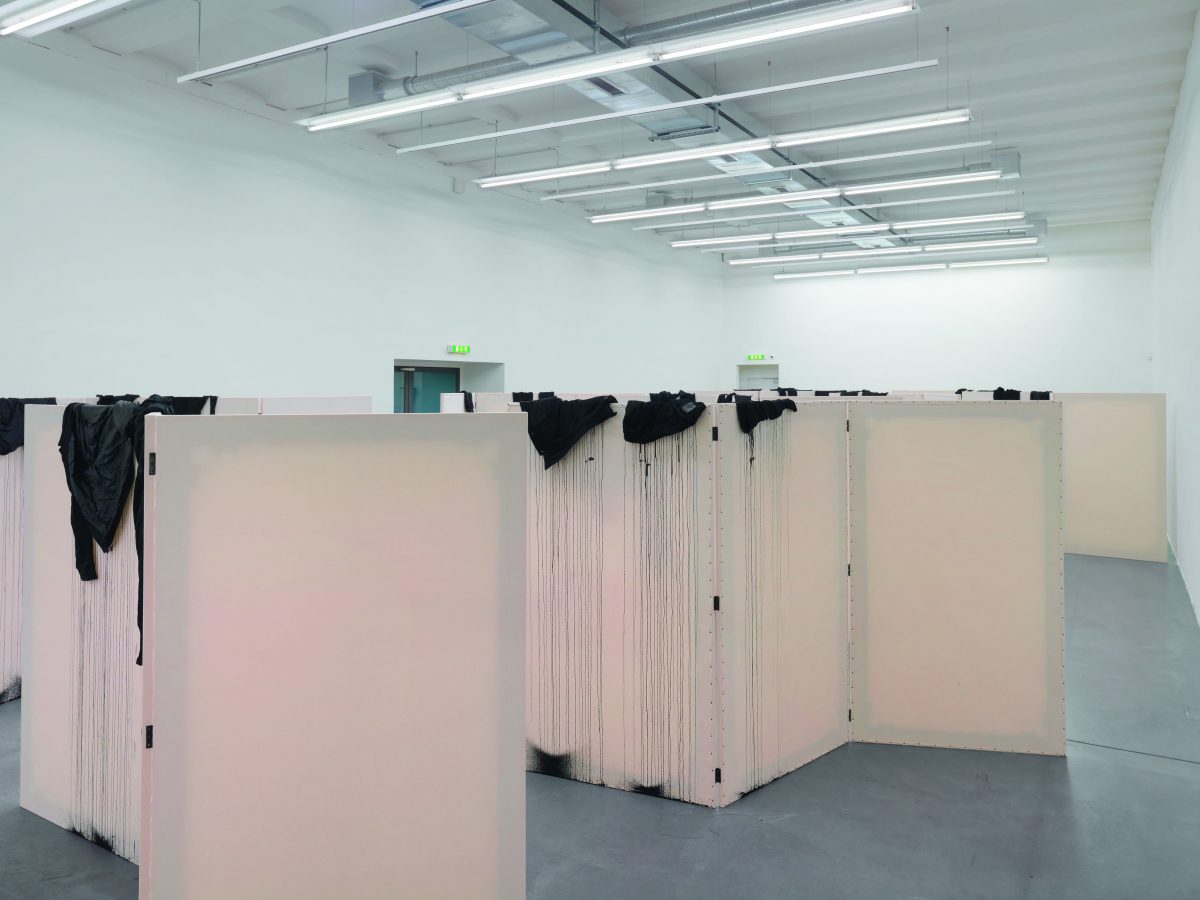 <I>screen shot</i>, 2015
</br> museum haus konstruktiv, Zurich