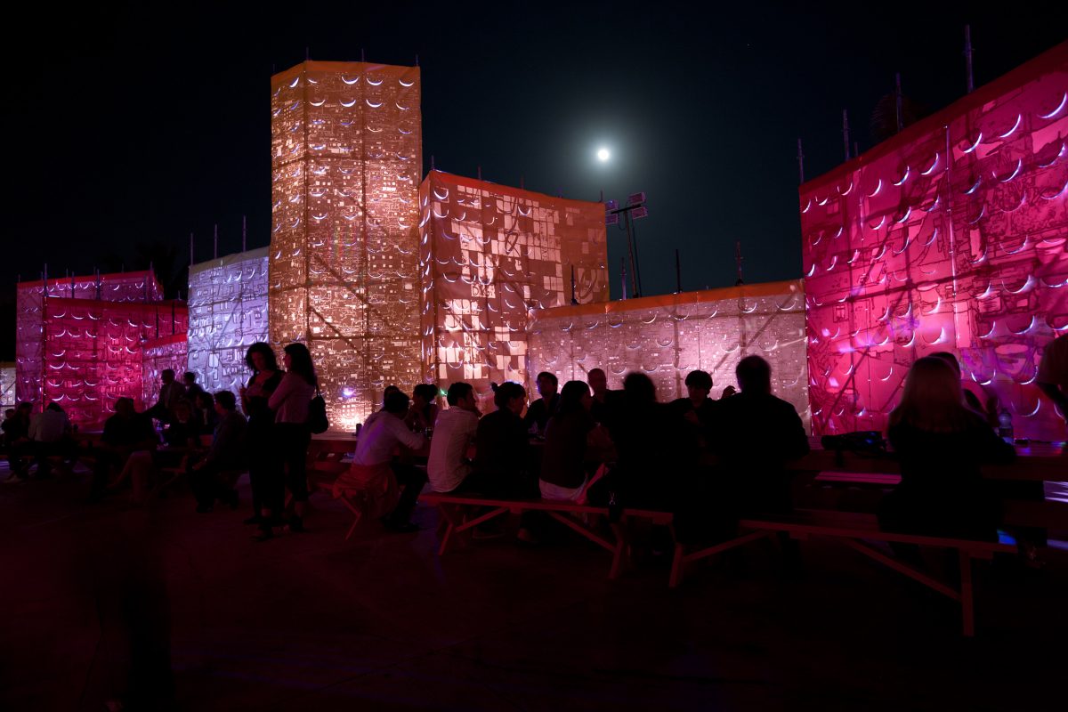 <I>self roaming</i>, 2009
</br> installation view, Art Basel Miami
