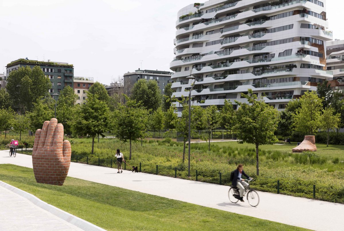 <I>Judith Hopf, Han and Foot for Milan</i>, 2018
</br> installation view, ArtLine Park of Contemporary Art, Milan