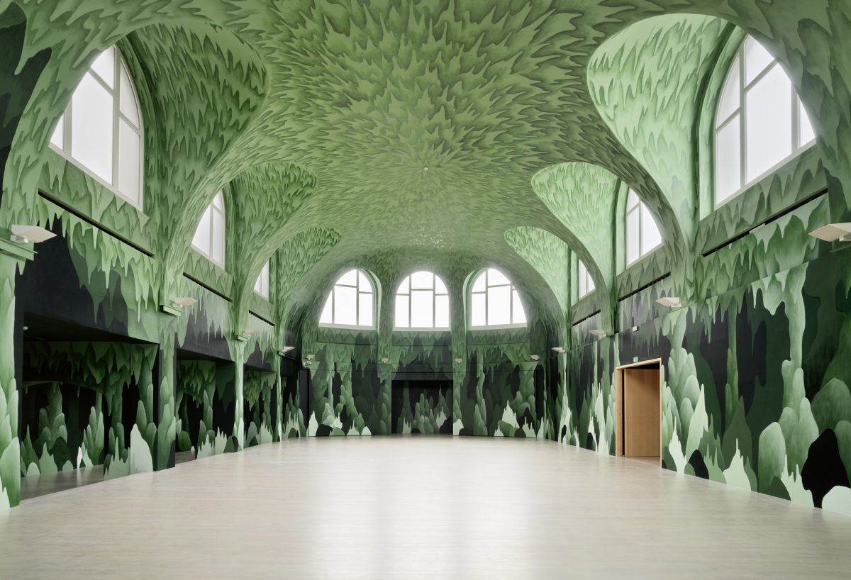 <I>Stage Fright</i>, 2021
</br> installation view, Kestner Gesellschaft