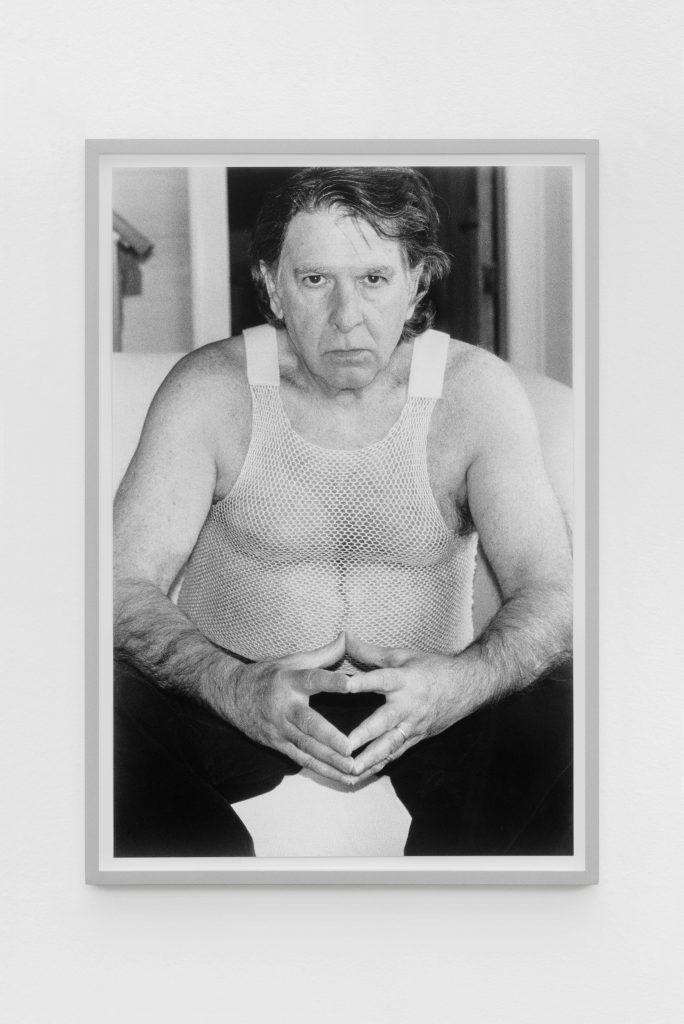 Talia Chetrit, <I>Dad / Mesh</I>, 2021
</br>
silver gelatin print</br>
82,3 x 56,8 x 4 cm / 32.4 x 22.3 x 1.5 in (framed)