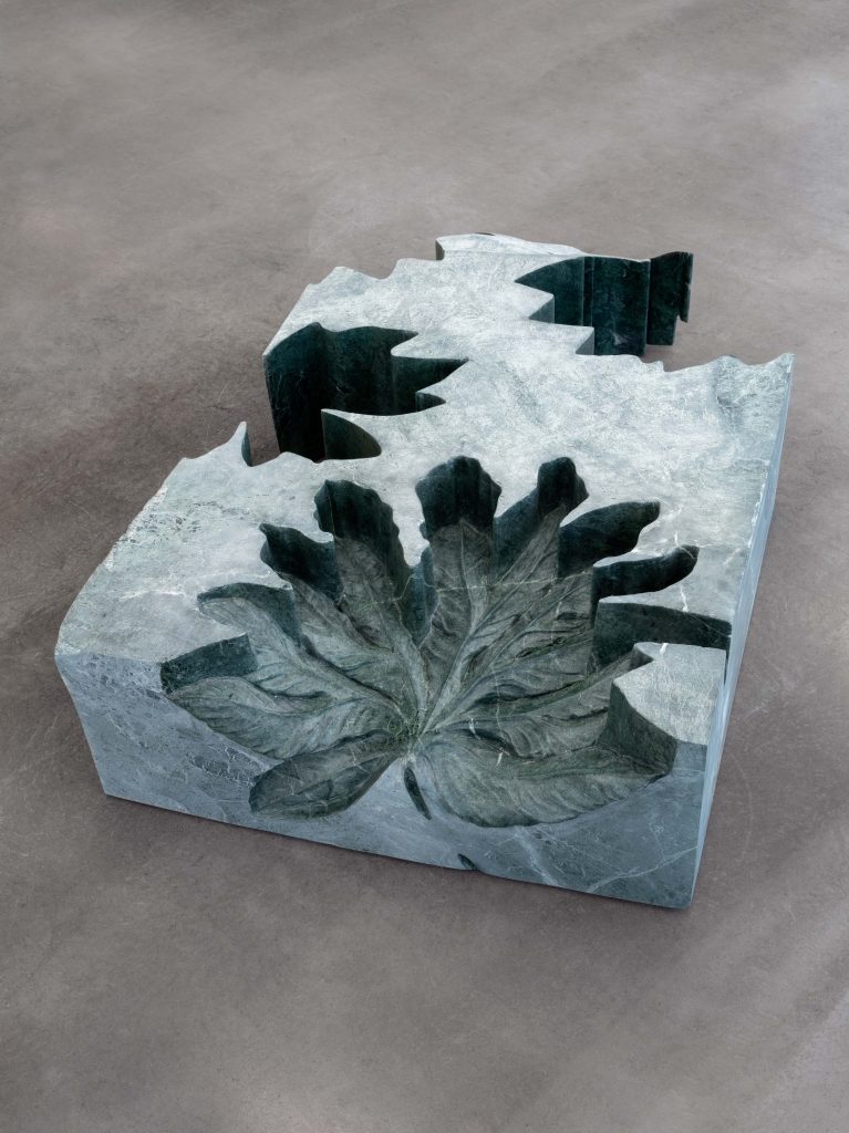 <i>When nature was young</br>
[Quando natura era giovane]</I>, 2020
</br>
green guatemala marble
</br>
130 x 80 x 40 cm / 51.1 x 31.4 x 15.7 in