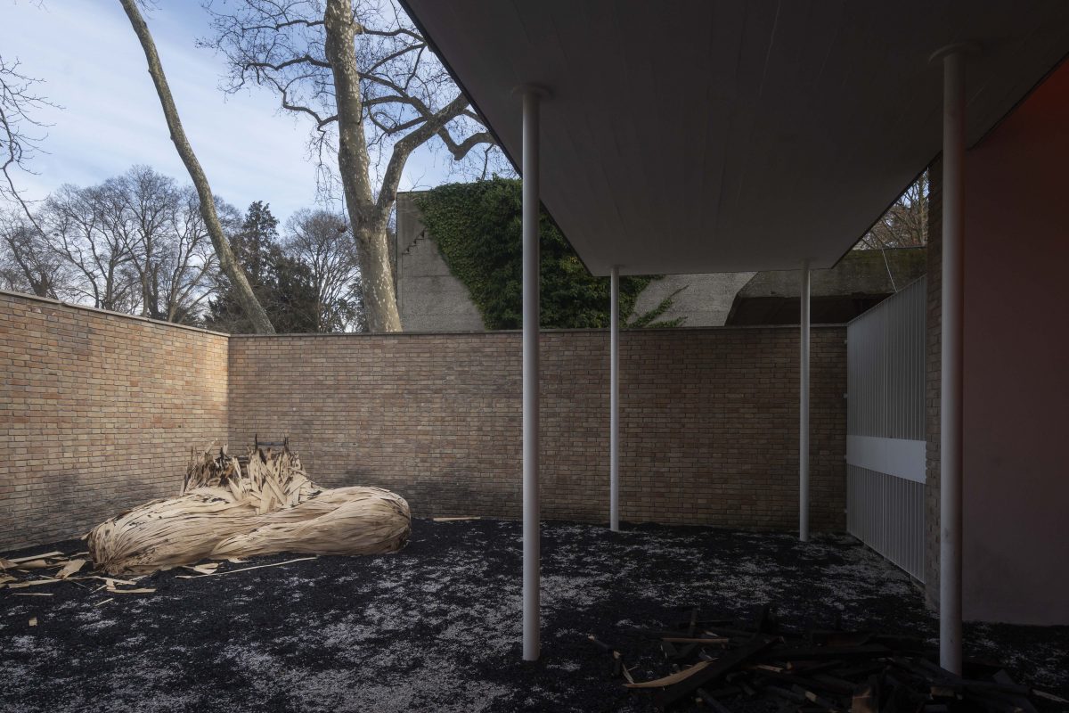 <i>The Concert</i>, 2022
</br> installation view, Swiss Pavilion, 59th Venice Biennale>
